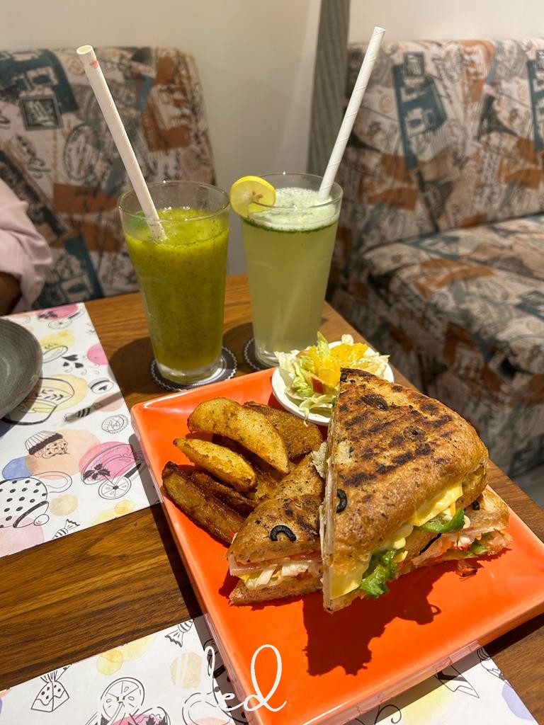 Teaspoon Cafe: Cafe In Chandigarh